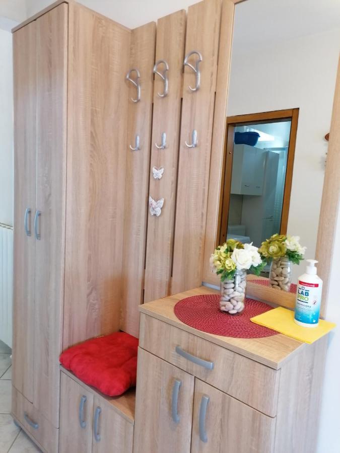 Apartment Varelija Bribir  Extérieur photo